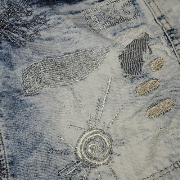 Dolce and Gabbana Denim Embroidered Mini Skirt - Picture 6 of 9